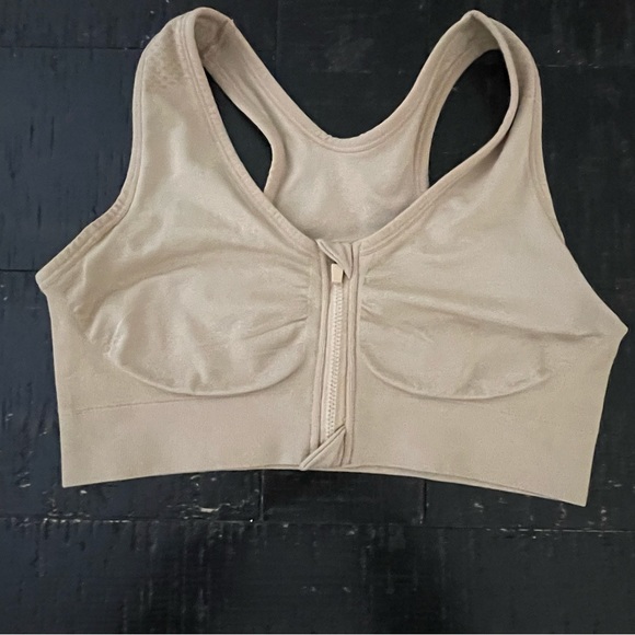 Compression Bras - Picture 9 of 12